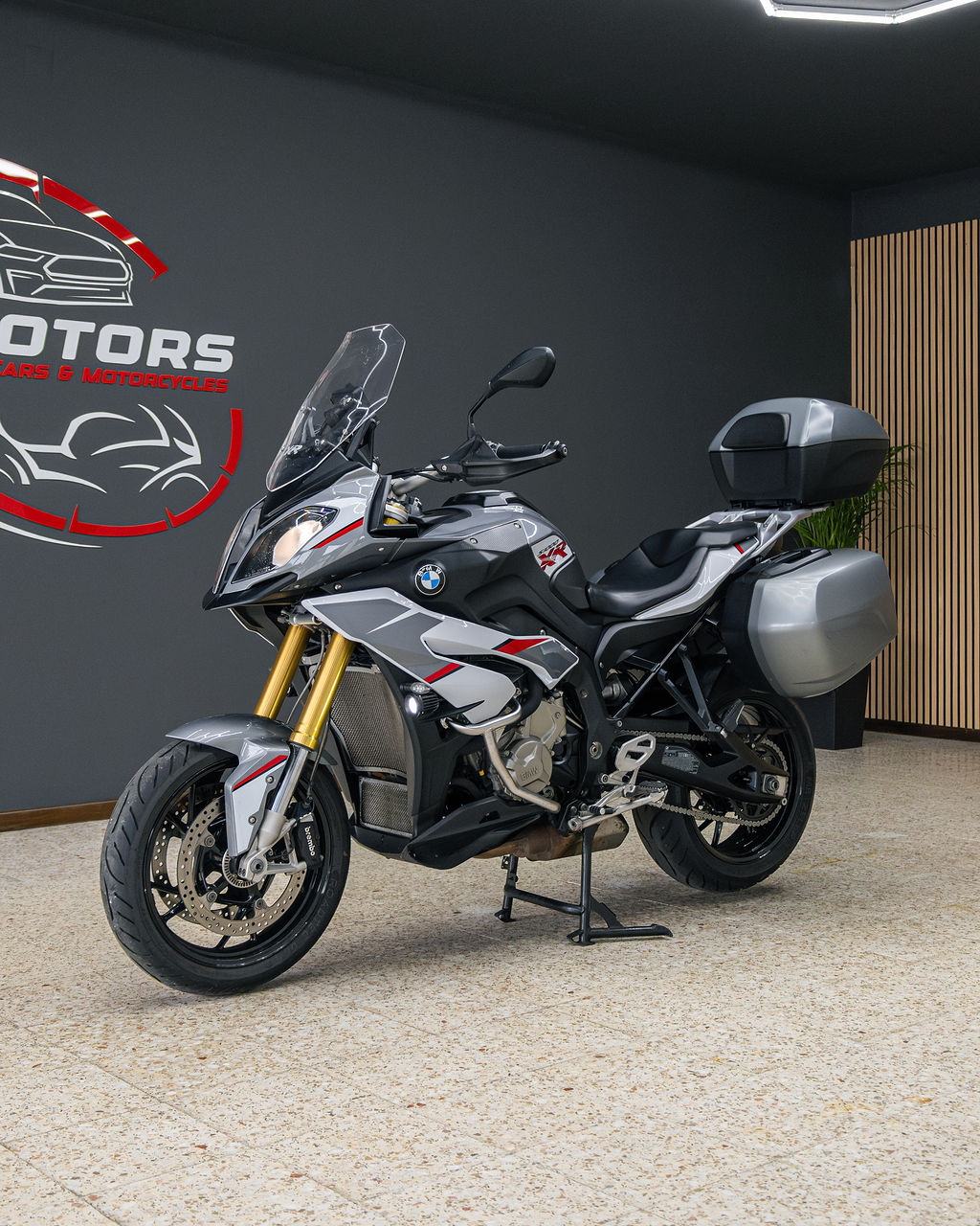 BMW S1000XR - Thumbnail 9