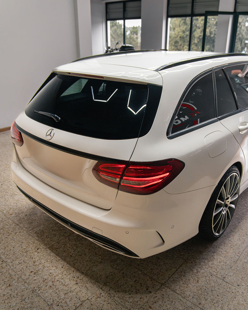 Mercedes-Benz C 300 BlueTEC Hybrid AMG Line - Thumbnail 7