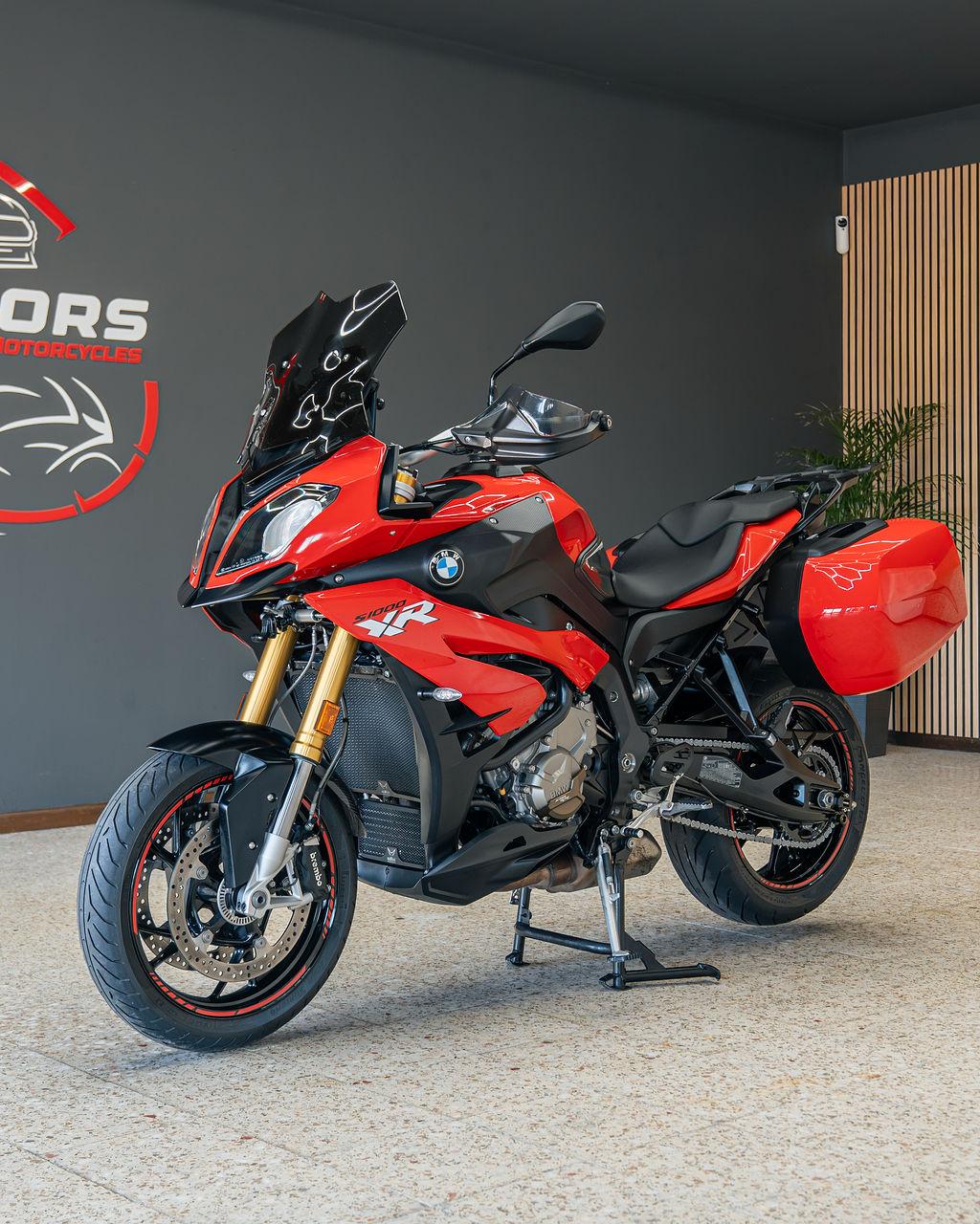 BMW S1000XR - Thumbnail 3