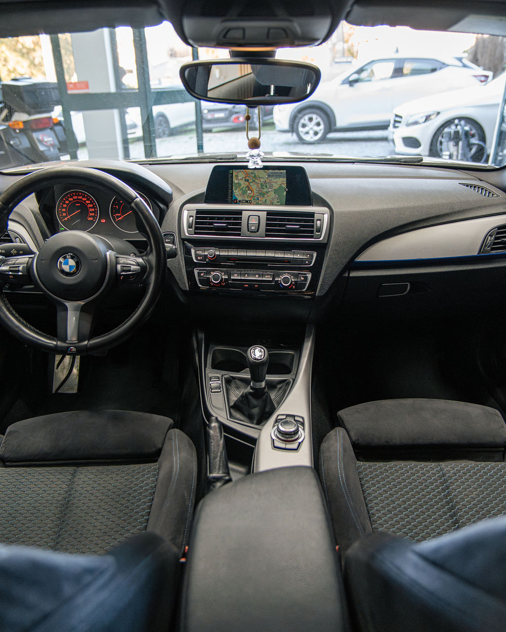 BMW 118i  PACK M - Thumbnail 9