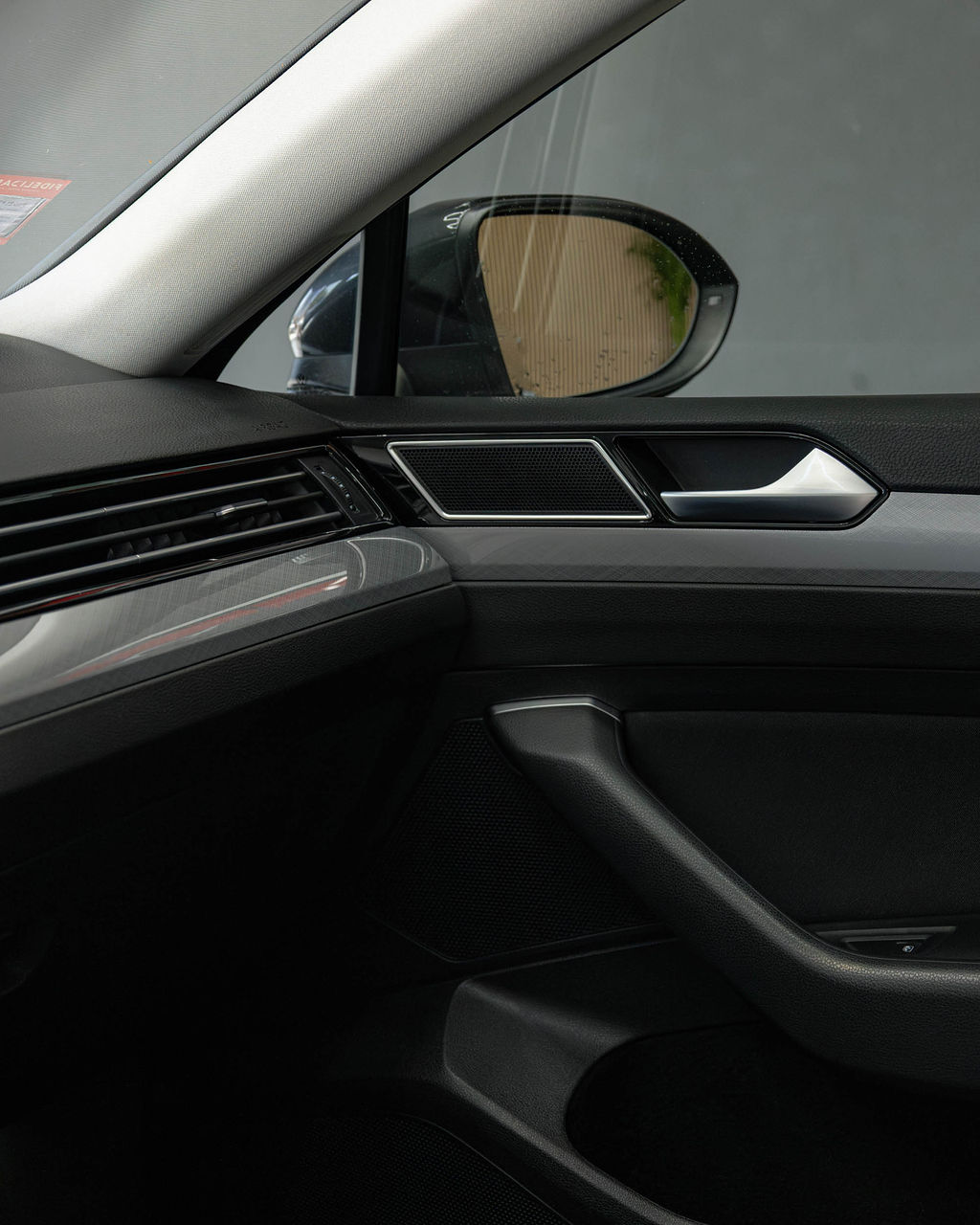 VW Passat - Thumbnail 8