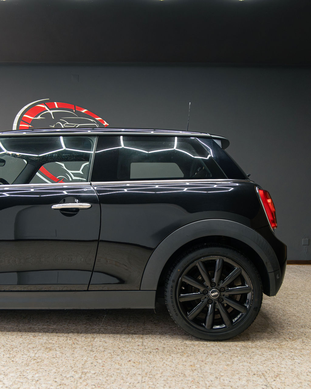 Mini Cooper d  - Thumbnail 5