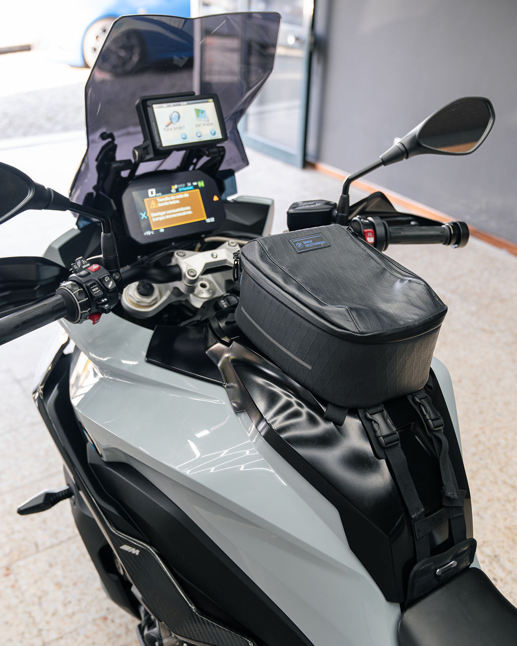 BMW S1000XR FULL EXTRAS  - Thumbnail 11