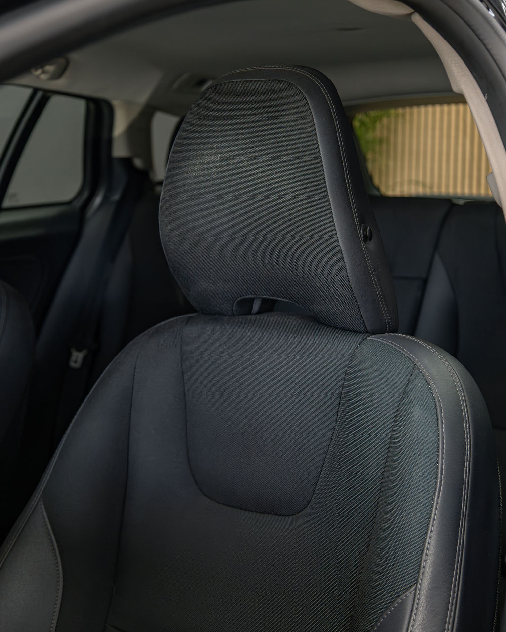 Volvo V60 - Thumbnail 11
