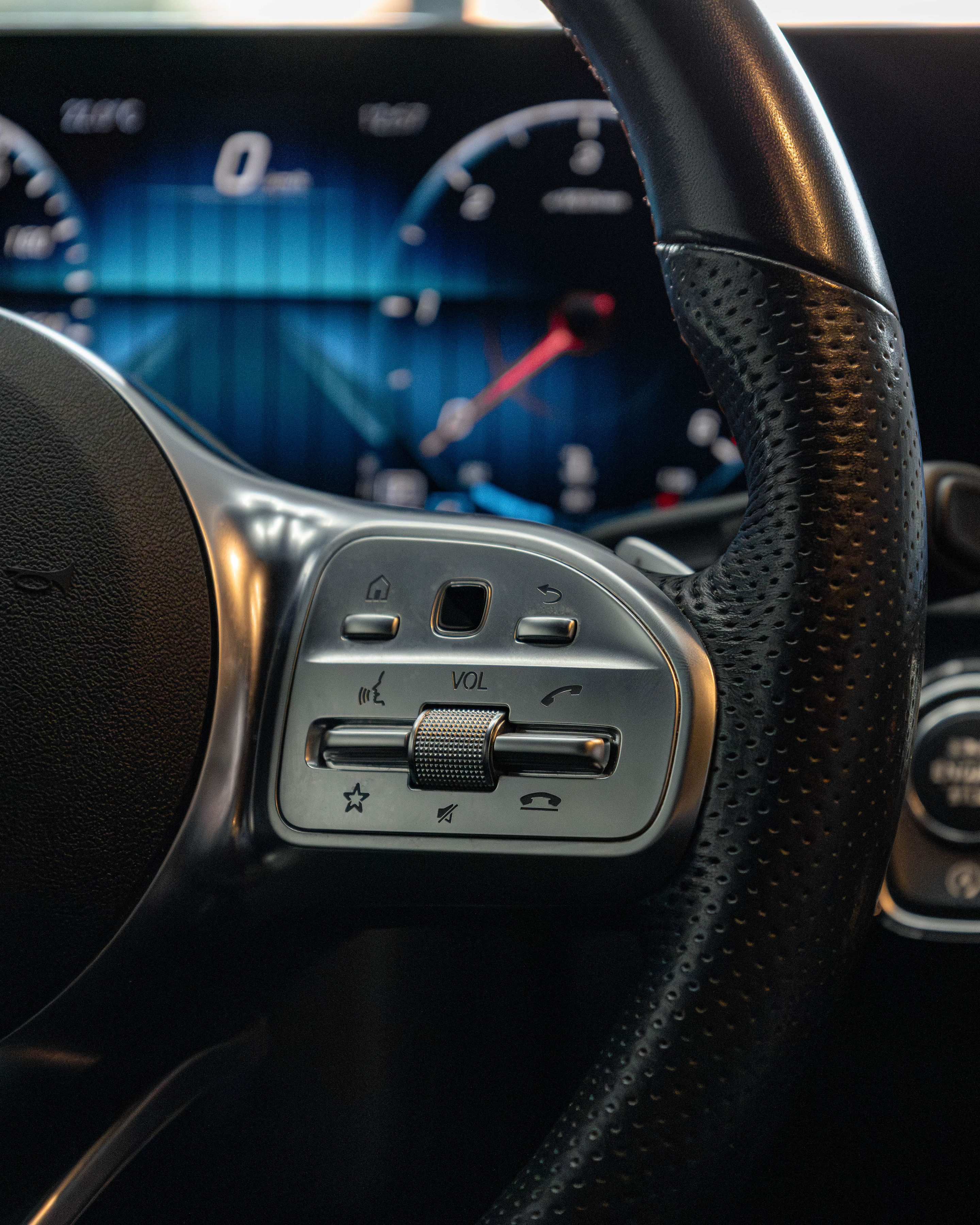 Mercedes A 180 D AMG - Thumbnail 4