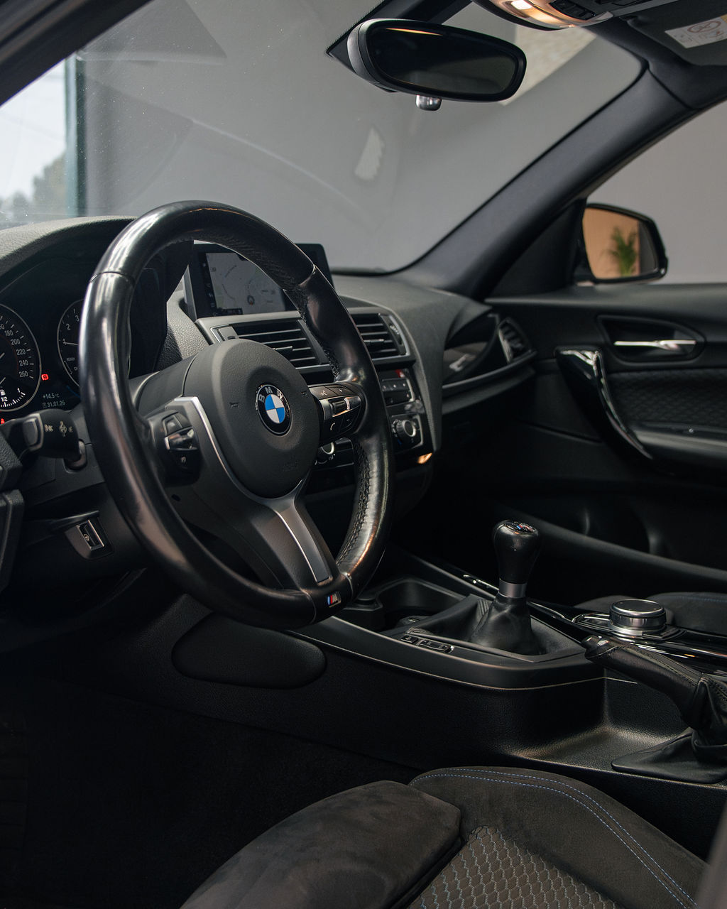 BMW 118i  PACK M - Thumbnail 8