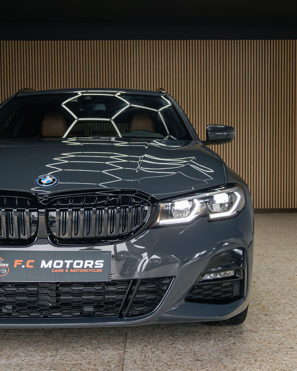 bmw serie 3 330e Híbrido Plug-in - Thumbnail 2
