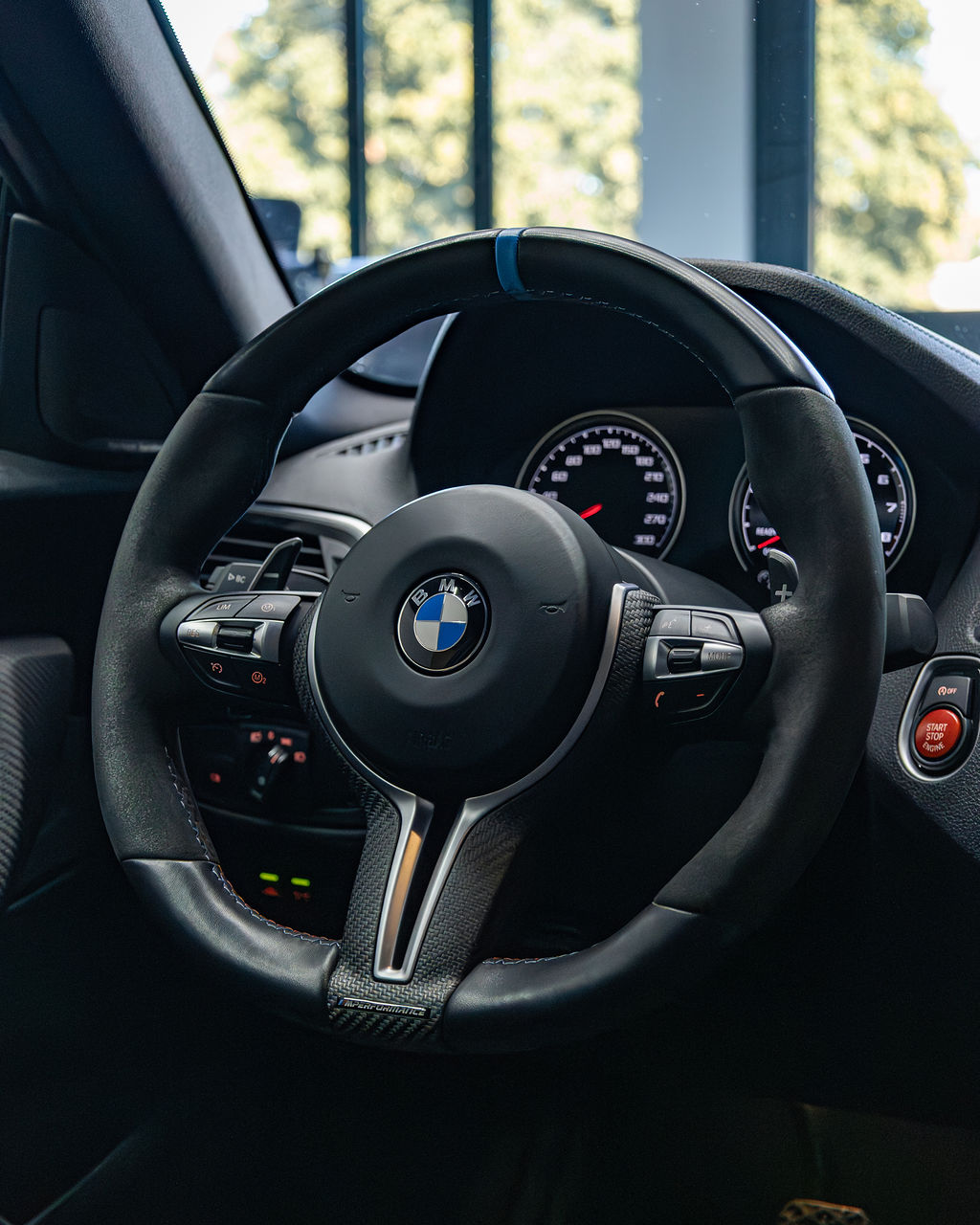 BMW M2 Competition - Thumbnail 7