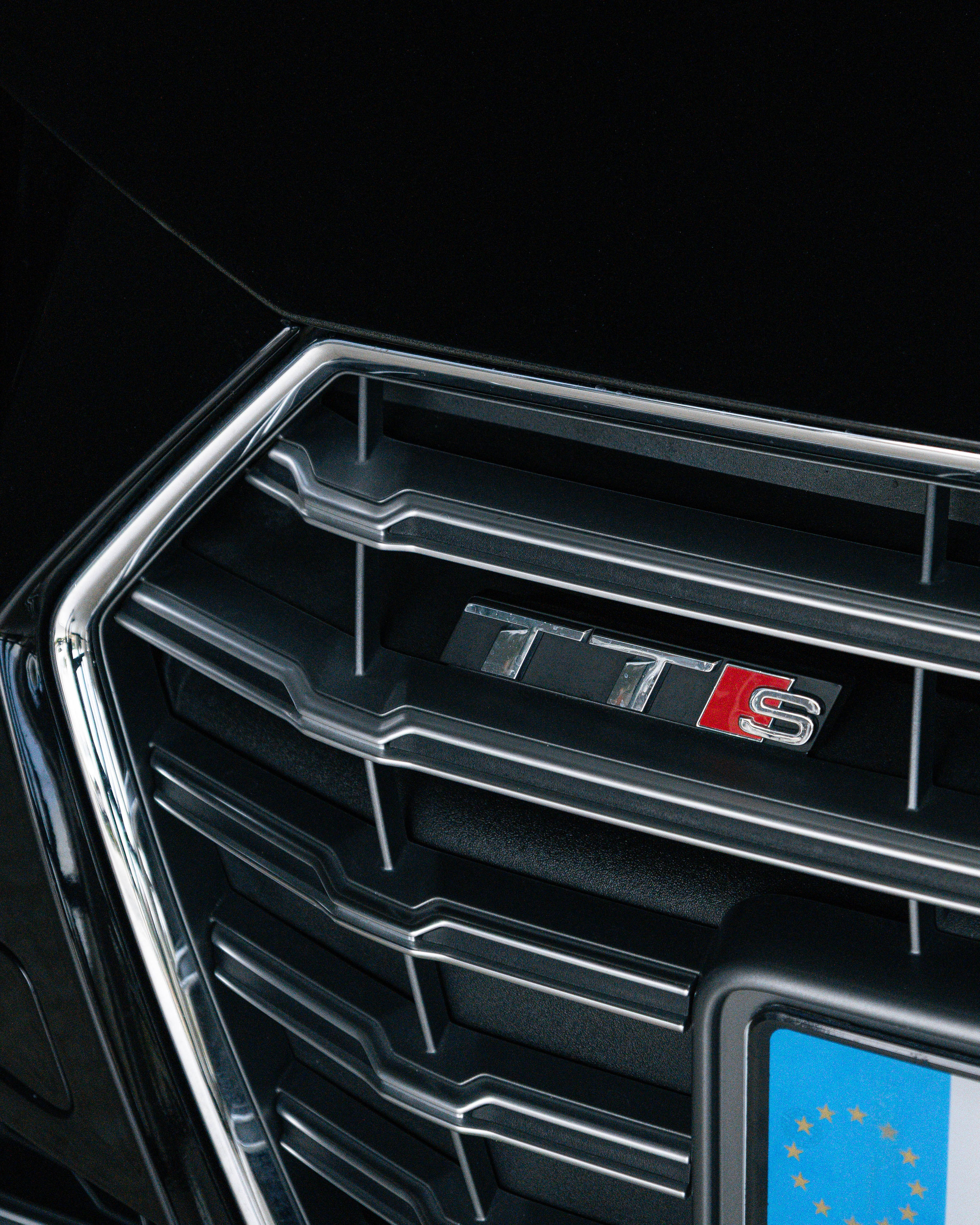 Audi TTS - Thumbnail 4