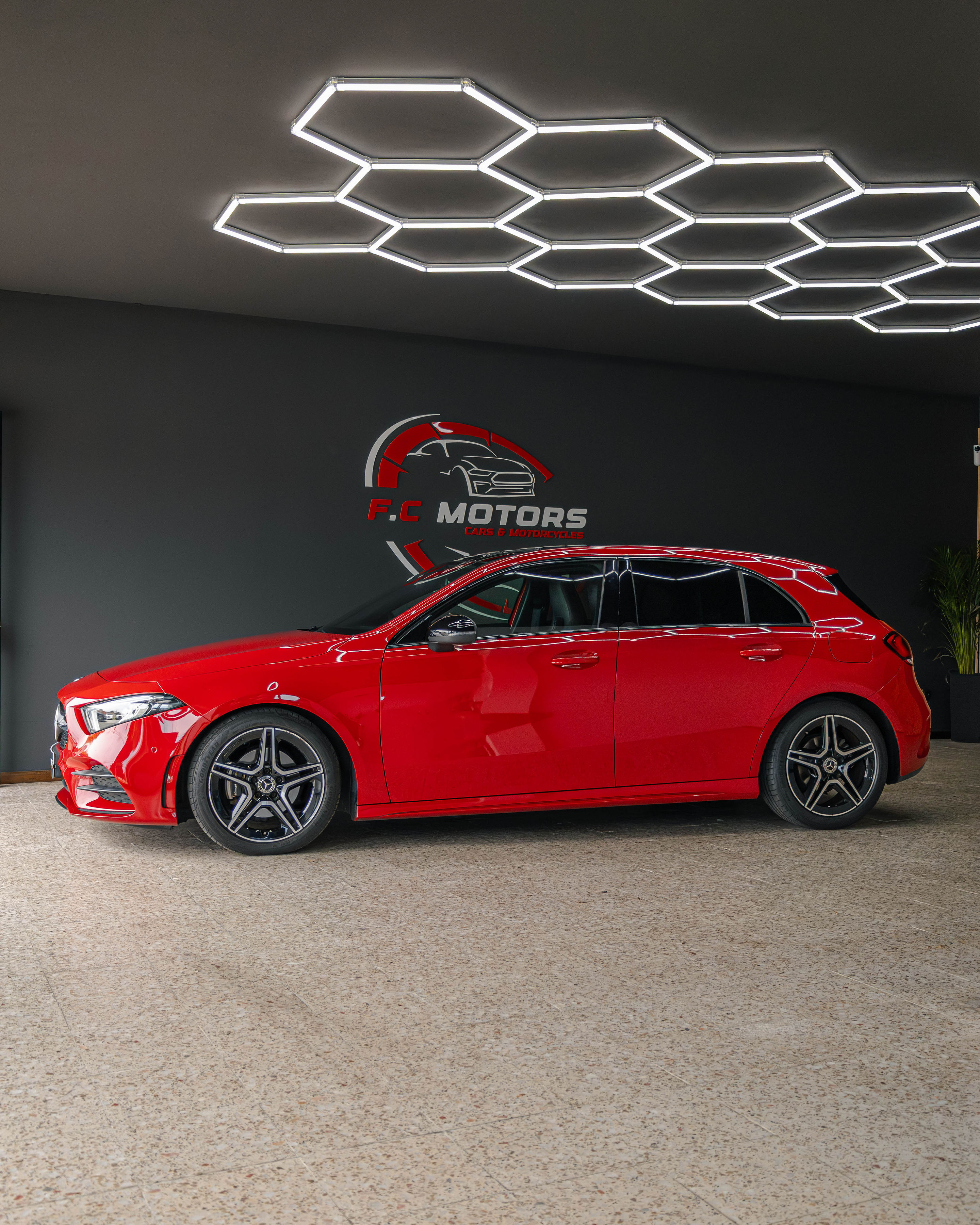 Mercedes A 180 D AMG - Thumbnail 10