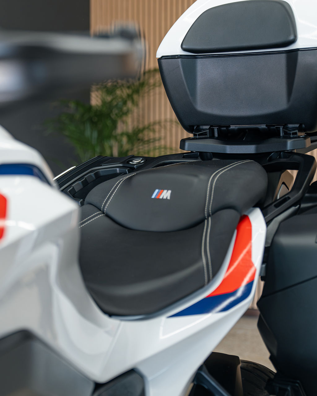 BMW S1000XR FULL PACK M - Thumbnail 6
