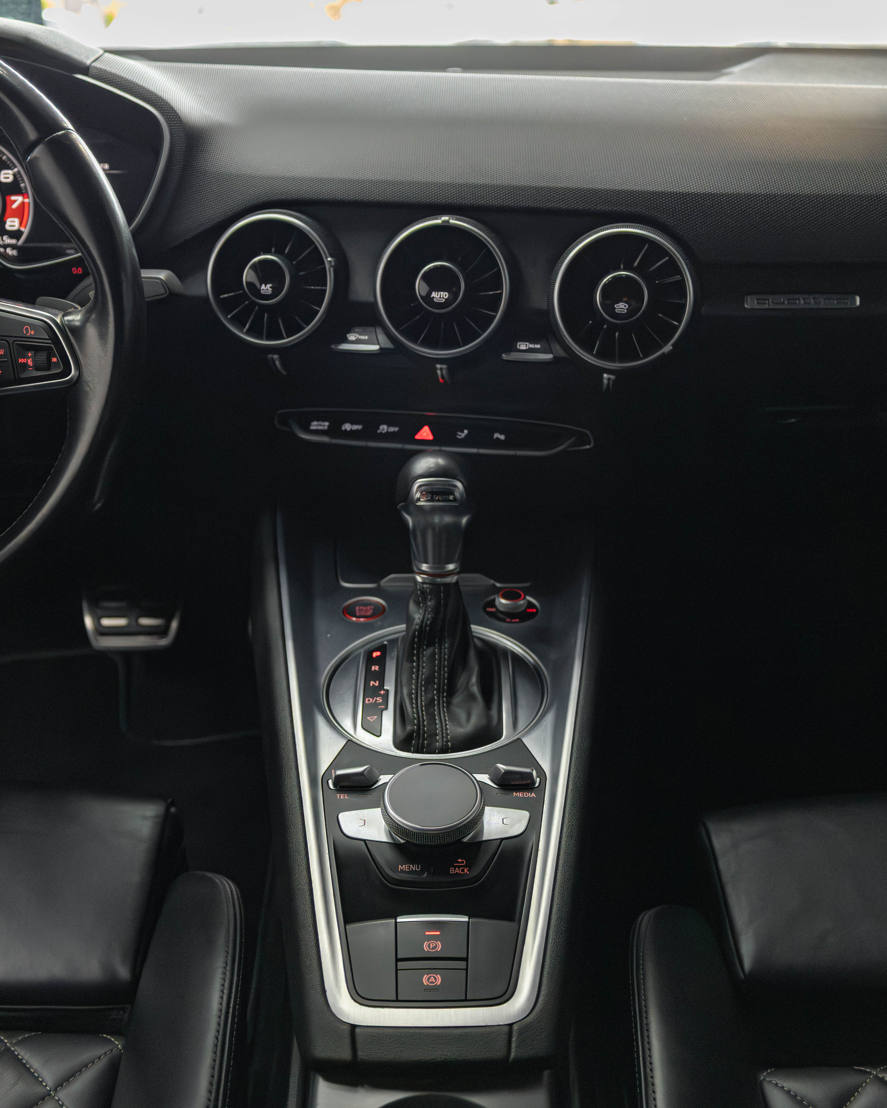 Audi TTS - Thumbnail 11