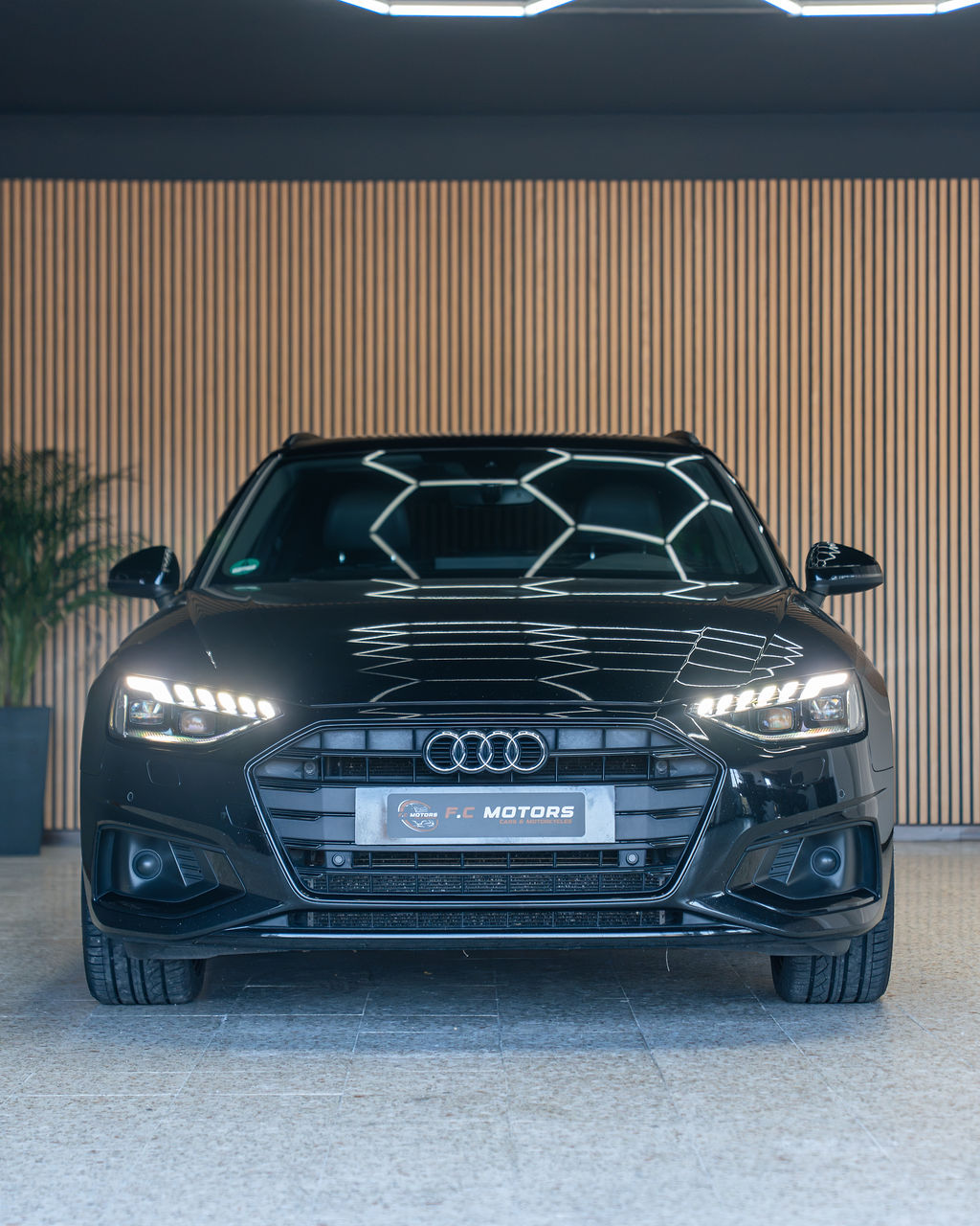 Audi A4 2020 Versão S Line: Esportividade Sofisticada na Medida Certa