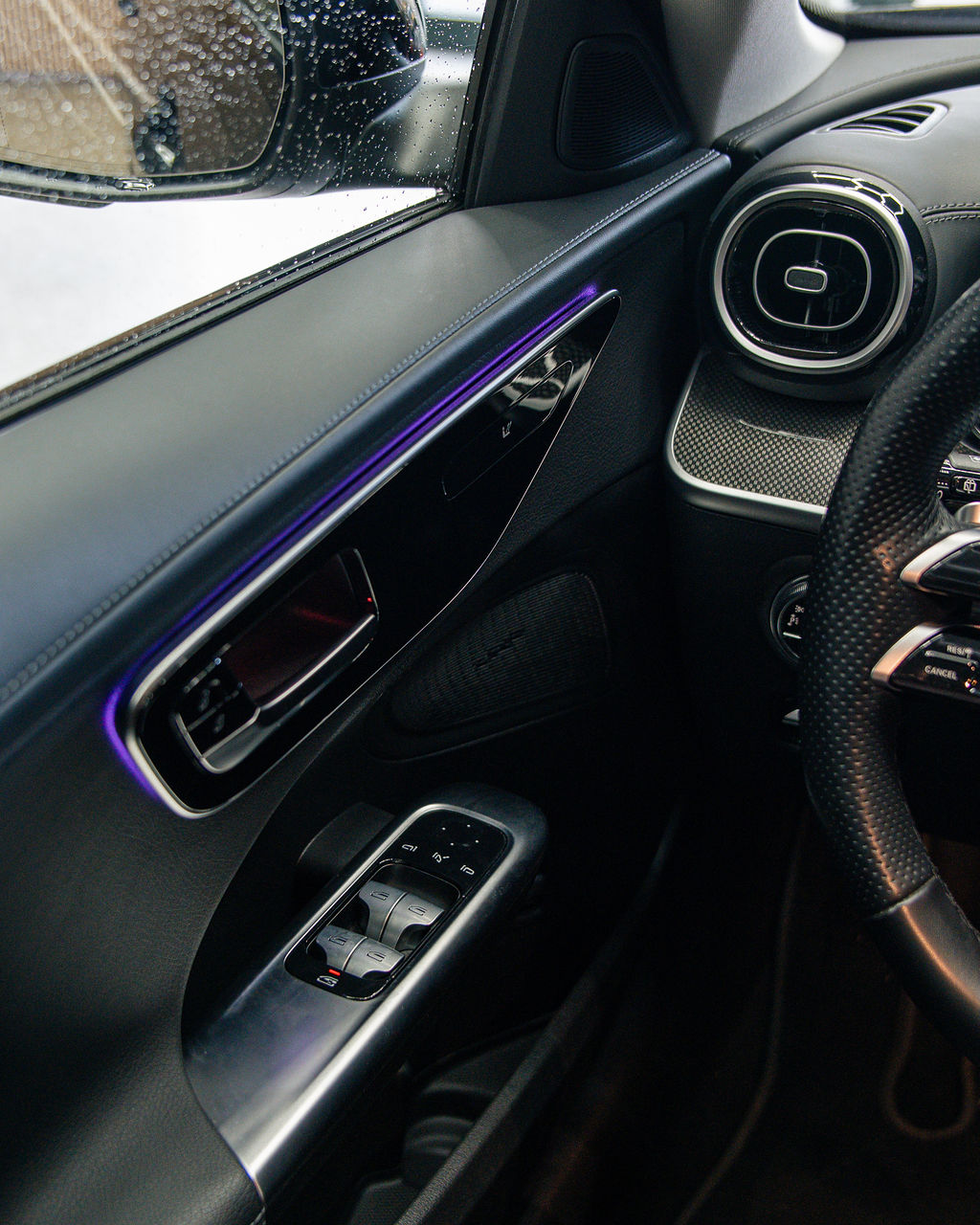 Mercedes-Benz C 300e  AMG Line - Thumbnail 12