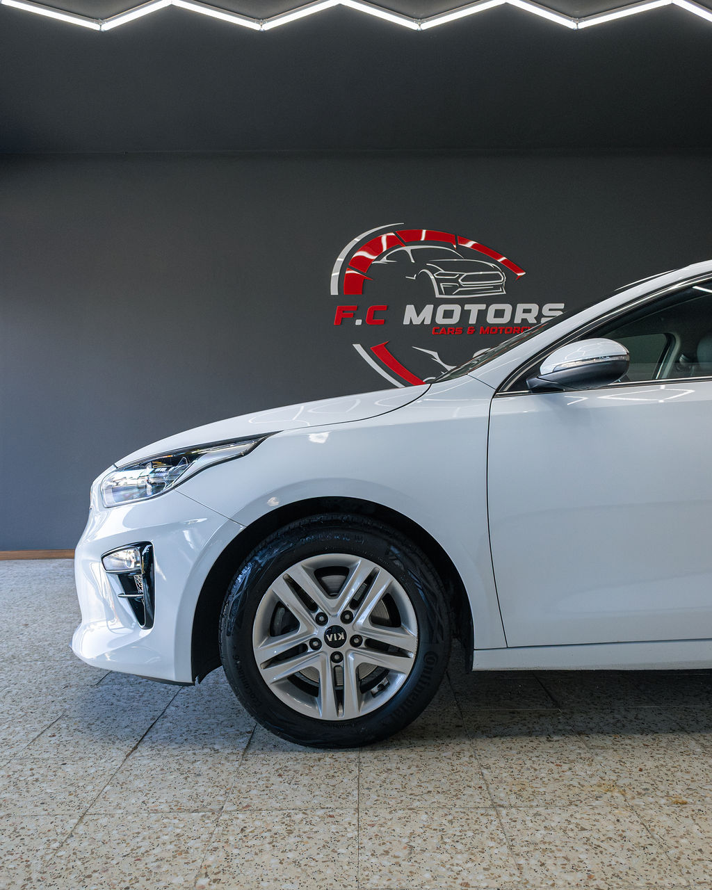 KIA Ceed 1.6 EcoDynamic+ ( Iva dedutivel) - Thumbnail 5