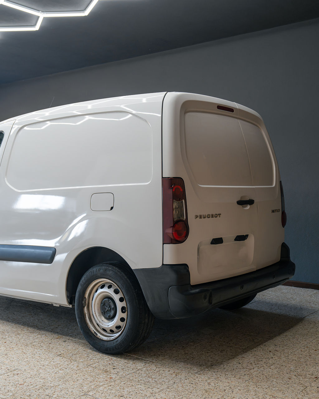Peugeot Partner - PEUGEOT PARTNER  - Thumbnail 4