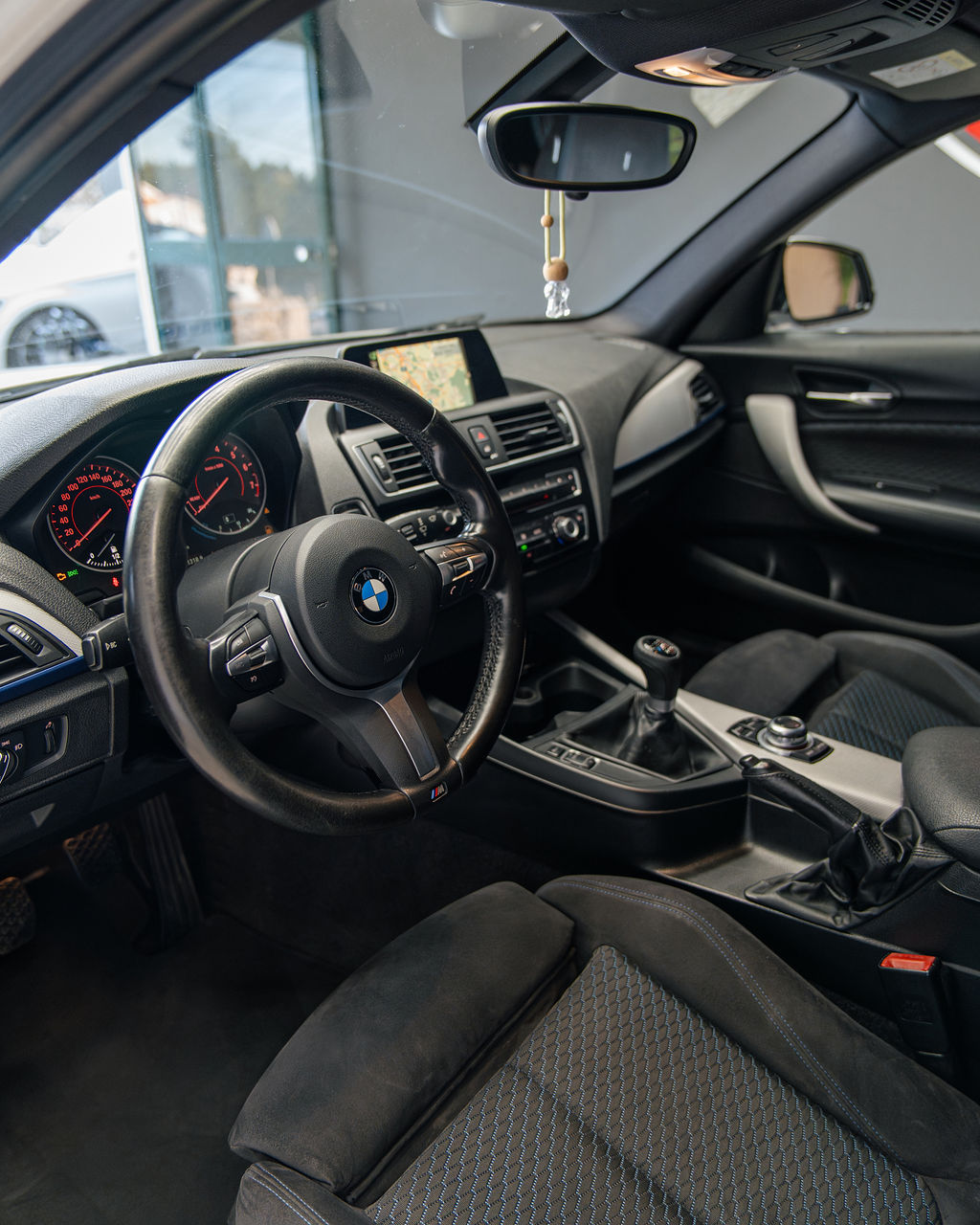 BMW 118i  PACK M - Thumbnail 10