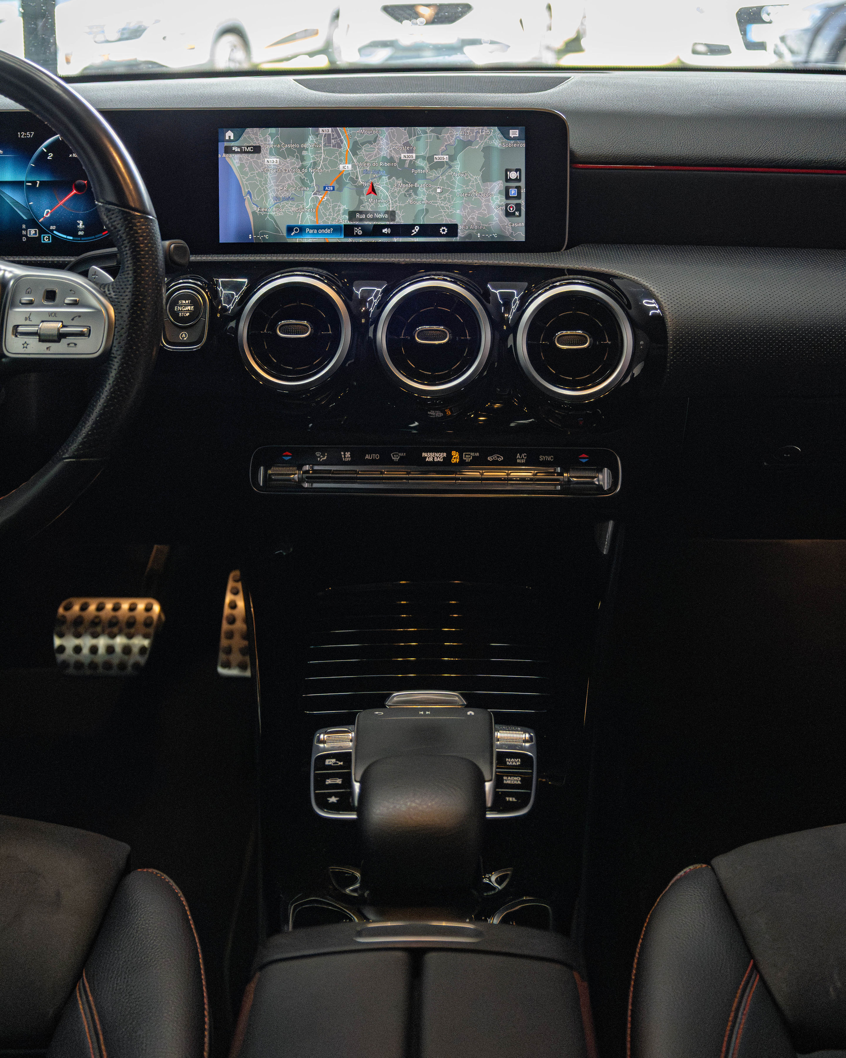 Mercedes A 180 D AMG - Thumbnail 8