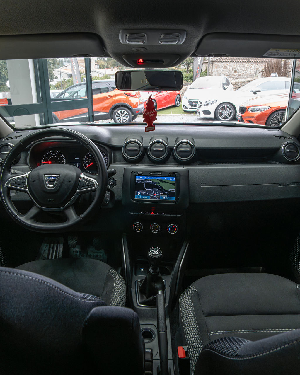 Dacia Duster  - Thumbnail 3