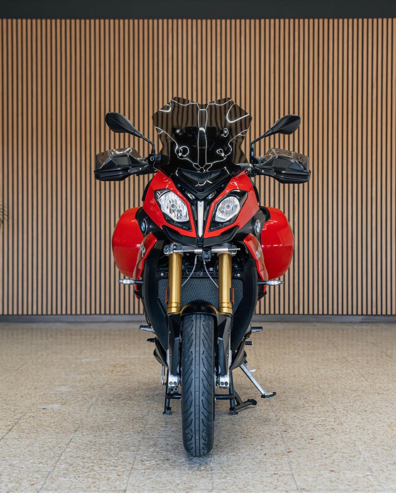 BMW S1000XR