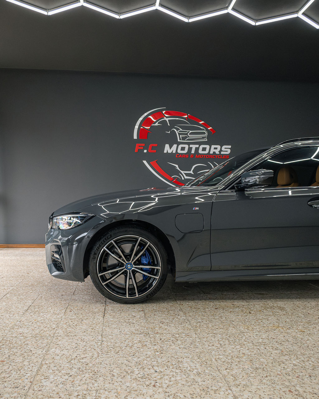 bmw serie 3 330e Híbrido Plug-in - Thumbnail 4