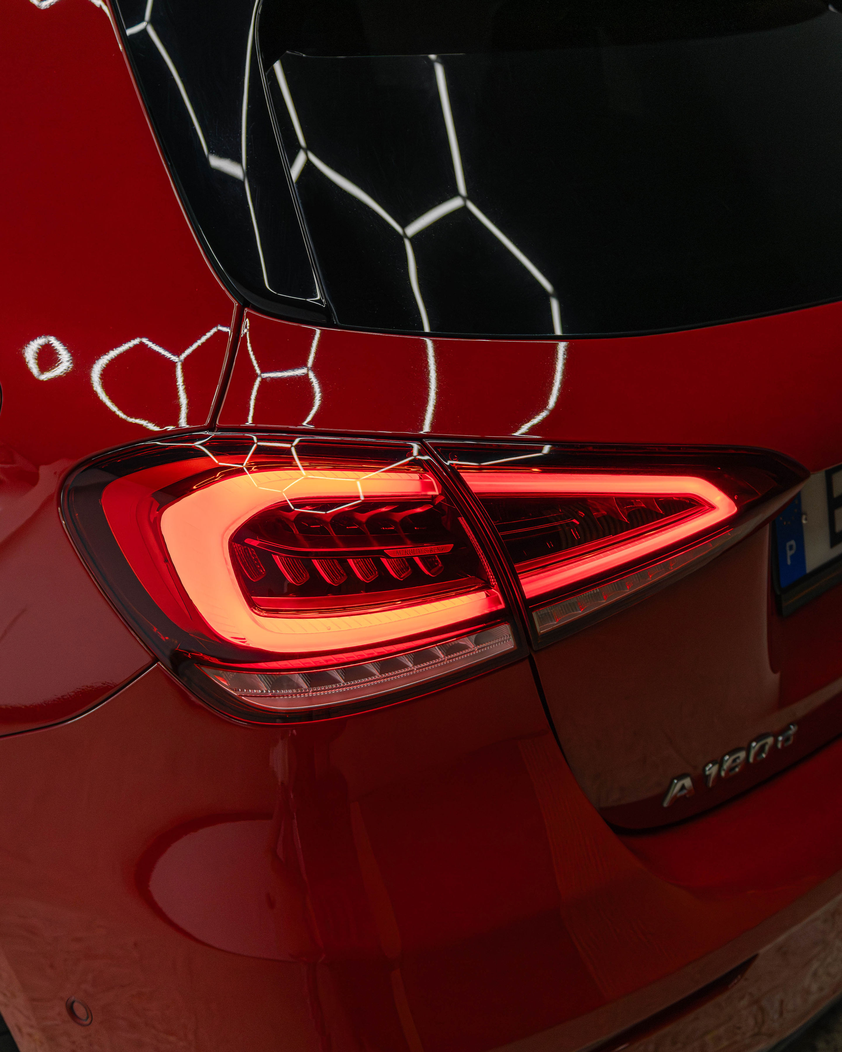 Mercedes A 180 D AMG - Thumbnail 9
