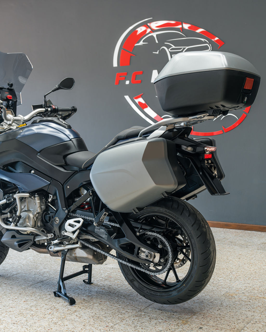 BMW S1000XR - Thumbnail 9