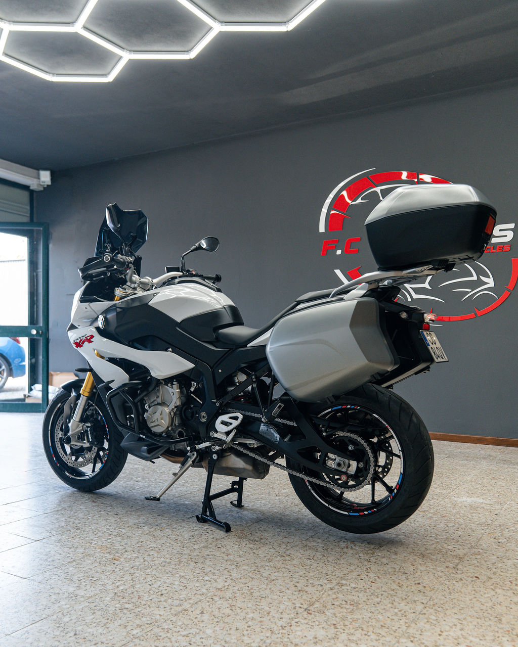 BMW S1000XR - Thumbnail 5