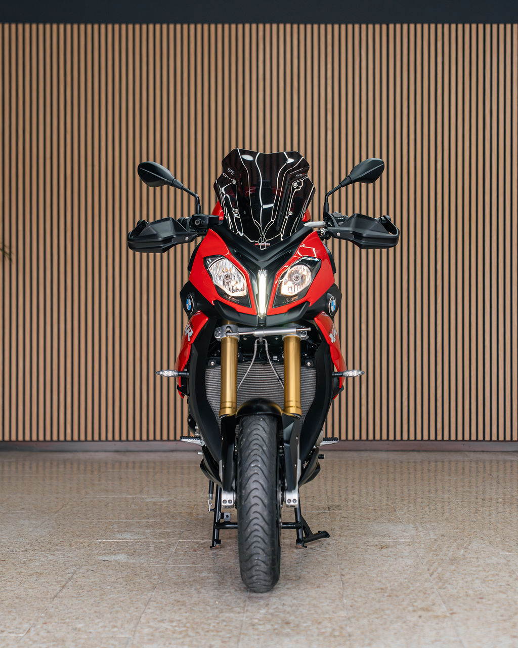 BMW S1000XR - Thumbnail 2