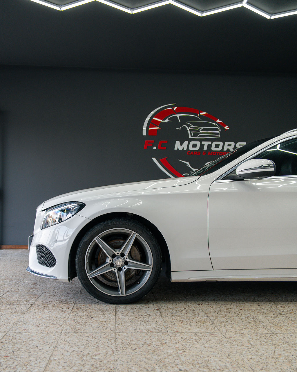 Mercedes-Benz C 180d AMG - Thumbnail 4