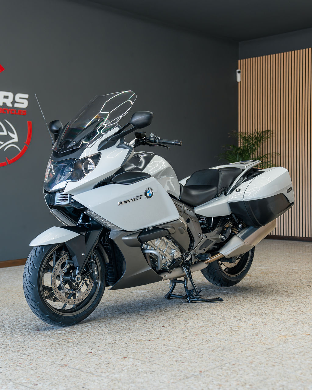 BMW K1600GT - Thumbnail 3