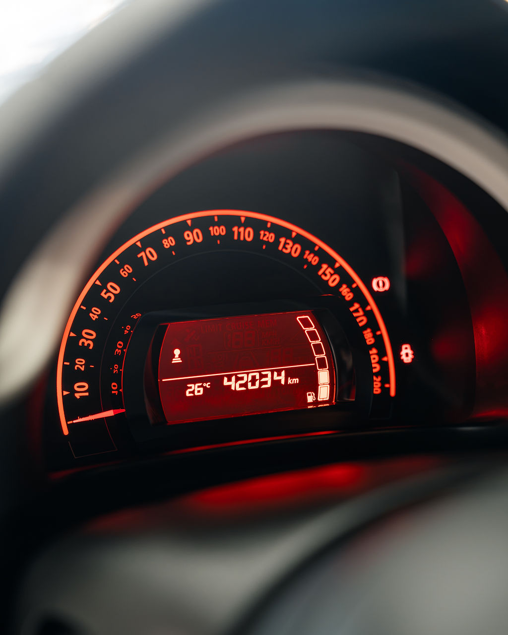 RENAULT TWINGO - Thumbnail 6