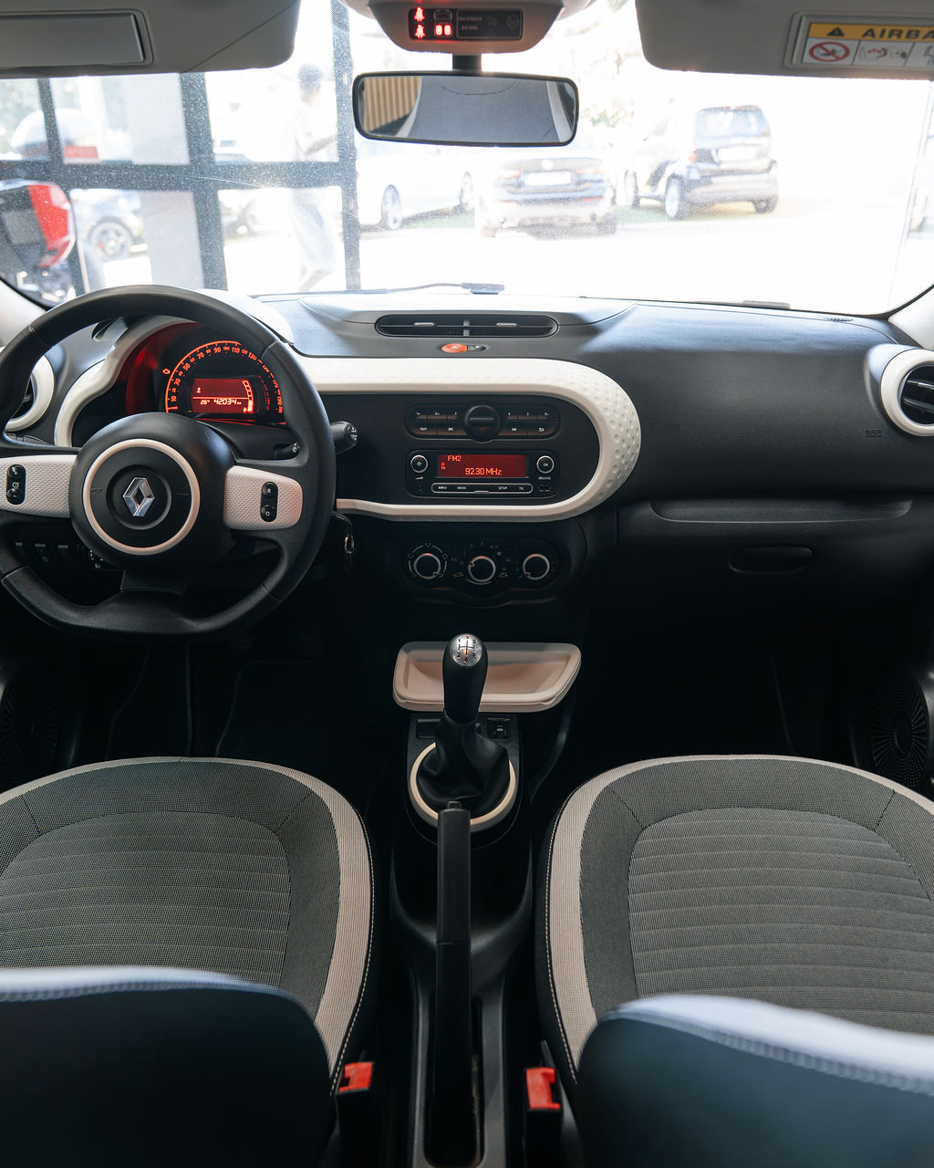 RENAULT TWINGO - Thumbnail 9