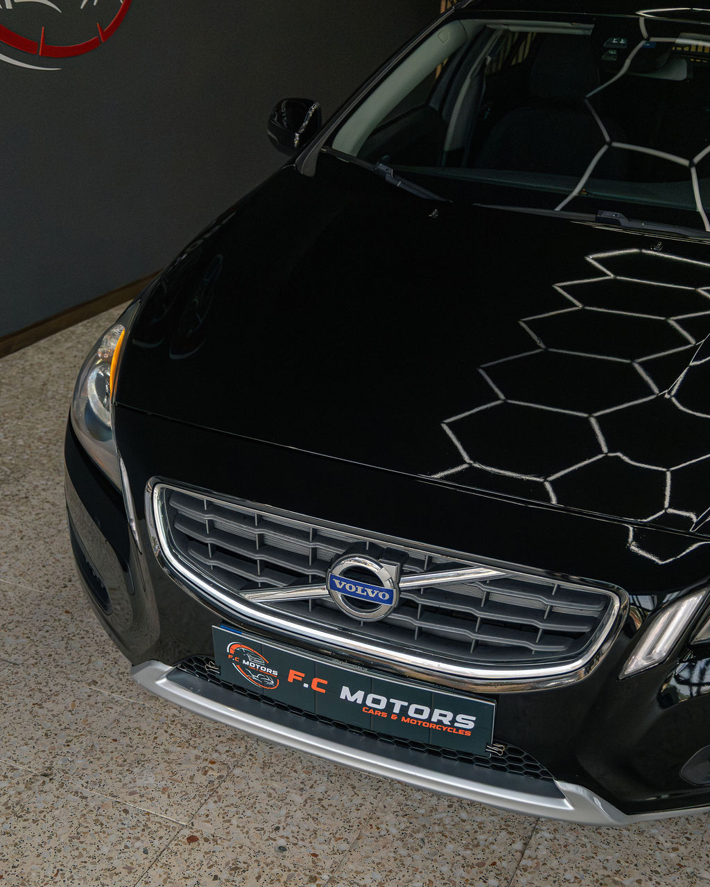 Volvo V60 - Thumbnail 3