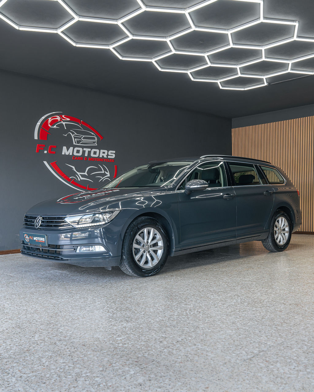 VW Passat Variant Iva Dedutivel - Thumbnail 2
