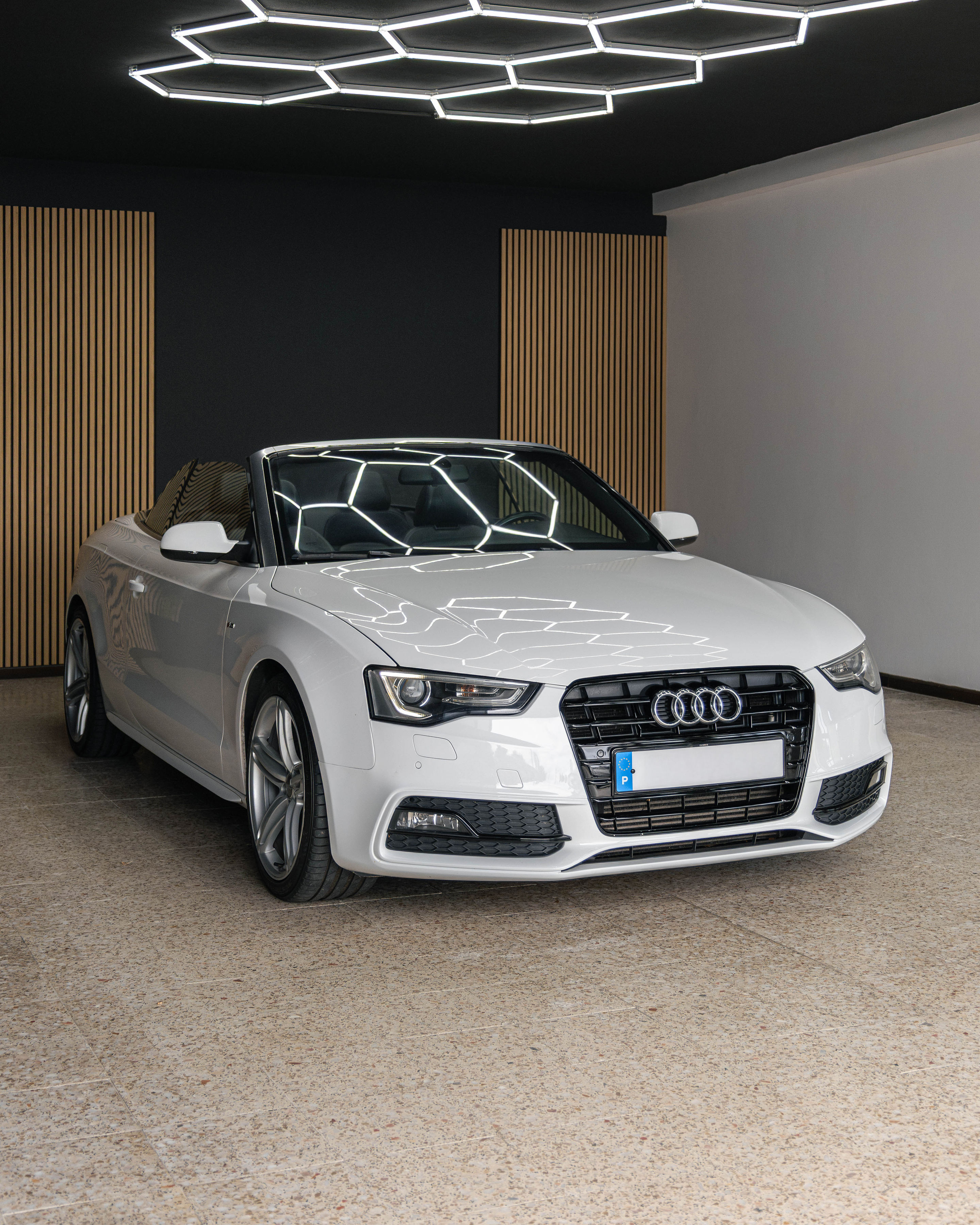 AUDI A5  CABRIO S-LINE - Thumbnail 2