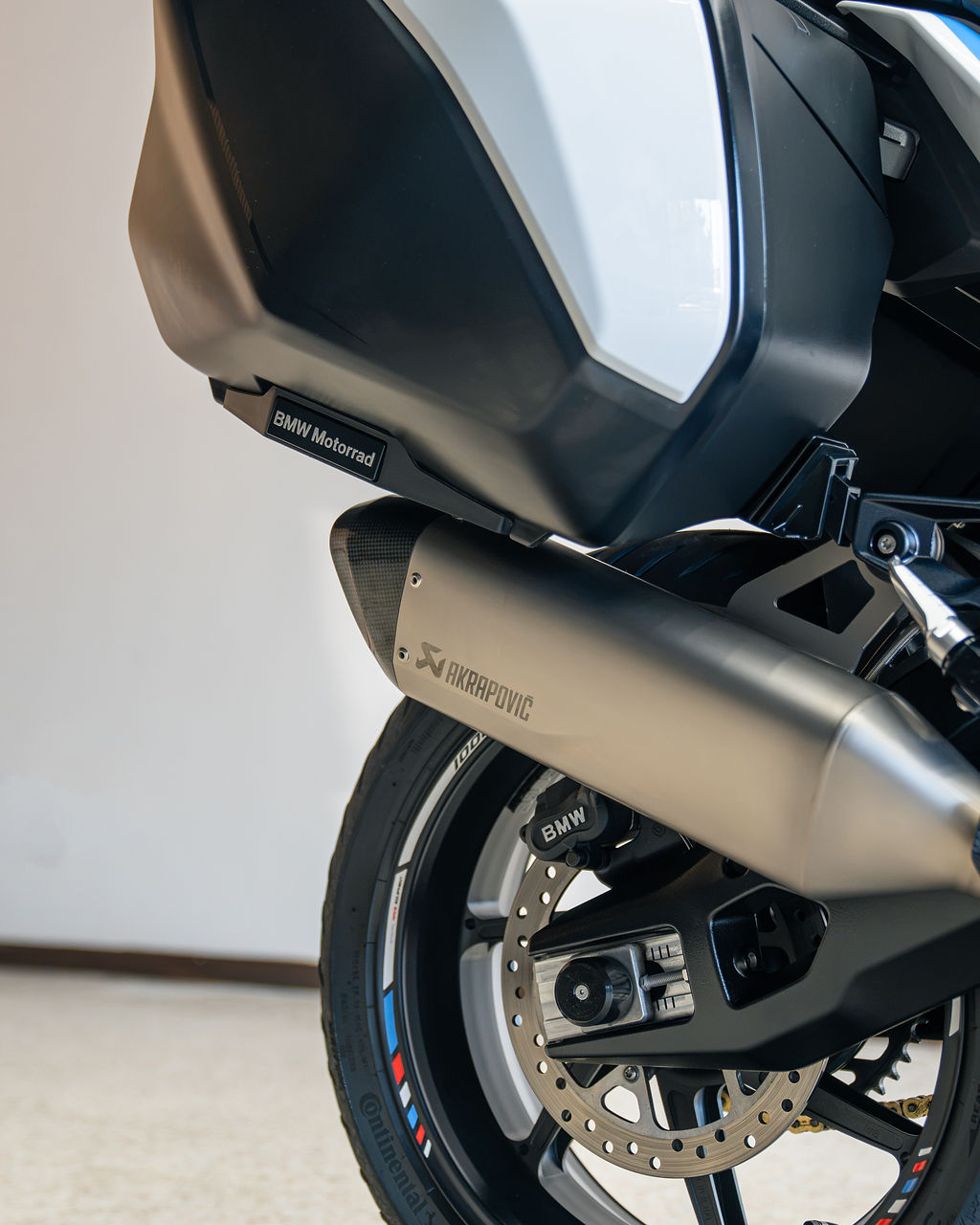 BMW S1000XR FULL PACK M - Thumbnail 12