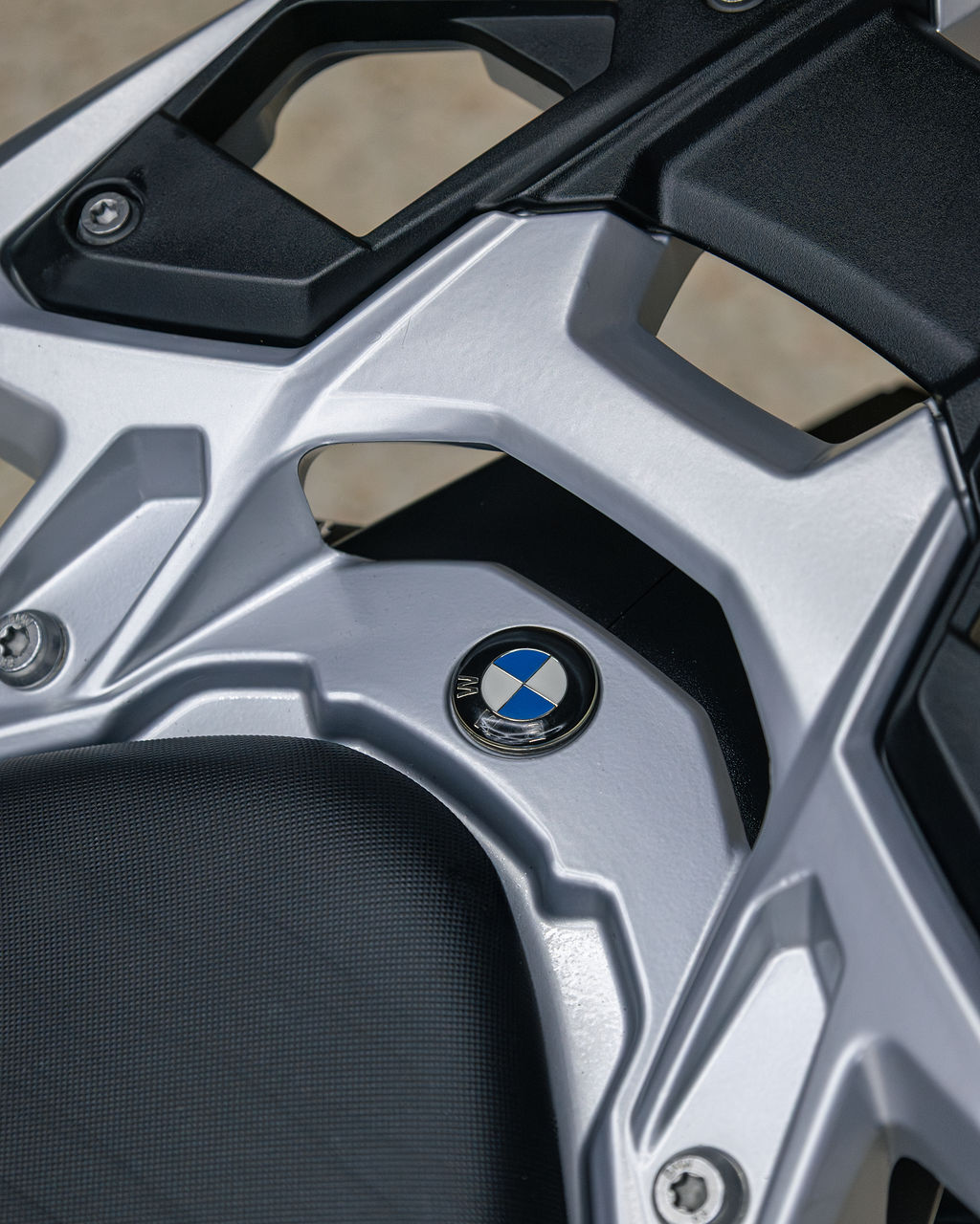 BMW S1000XR