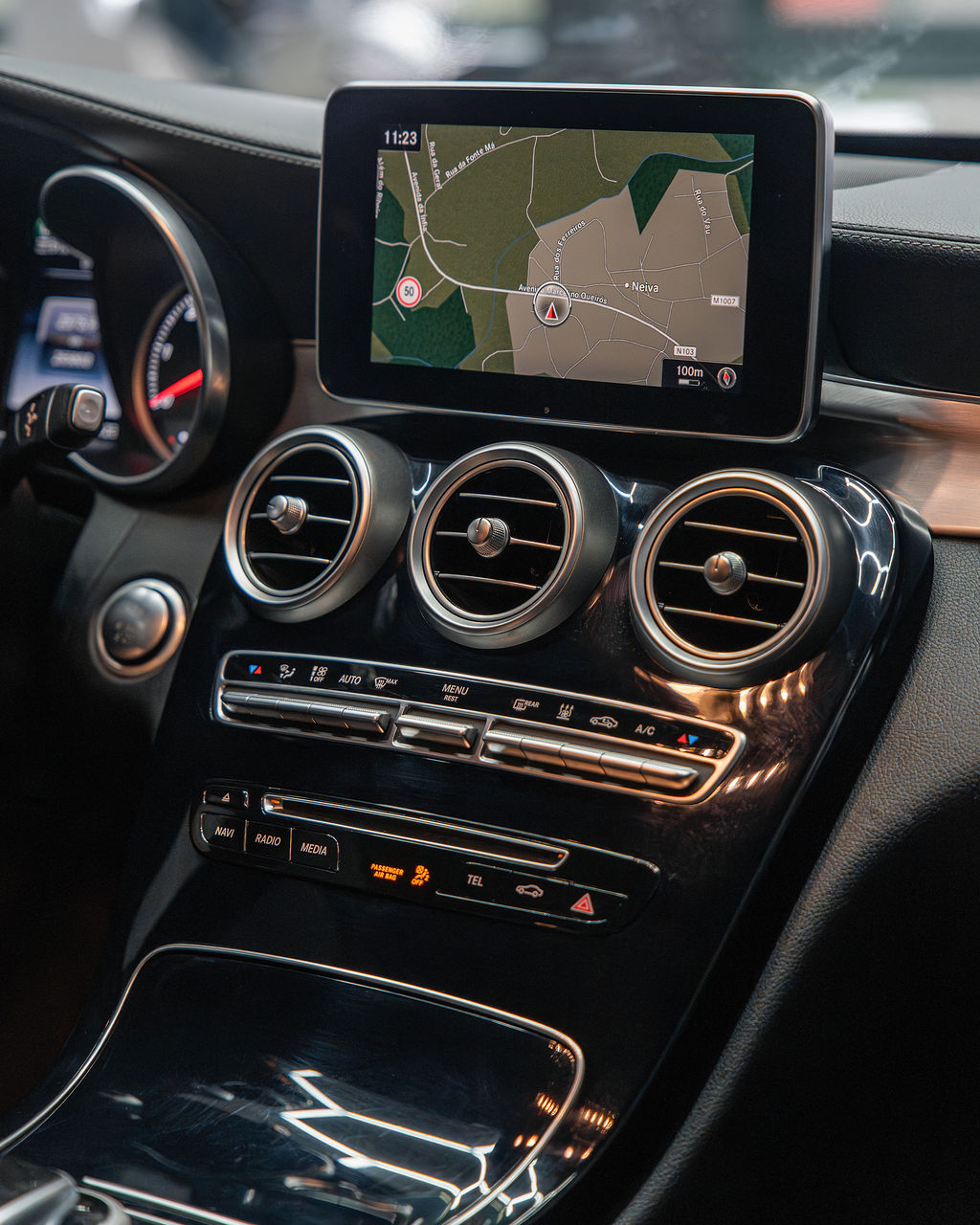 Mercedes-Benz C 300 BlueTEC Hybrid AMG Line - Thumbnail 10