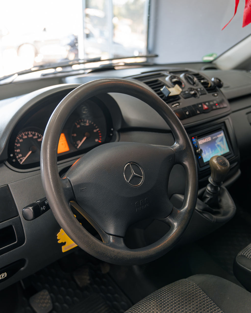 Mercedes-Vito 313 - Thumbnail 7