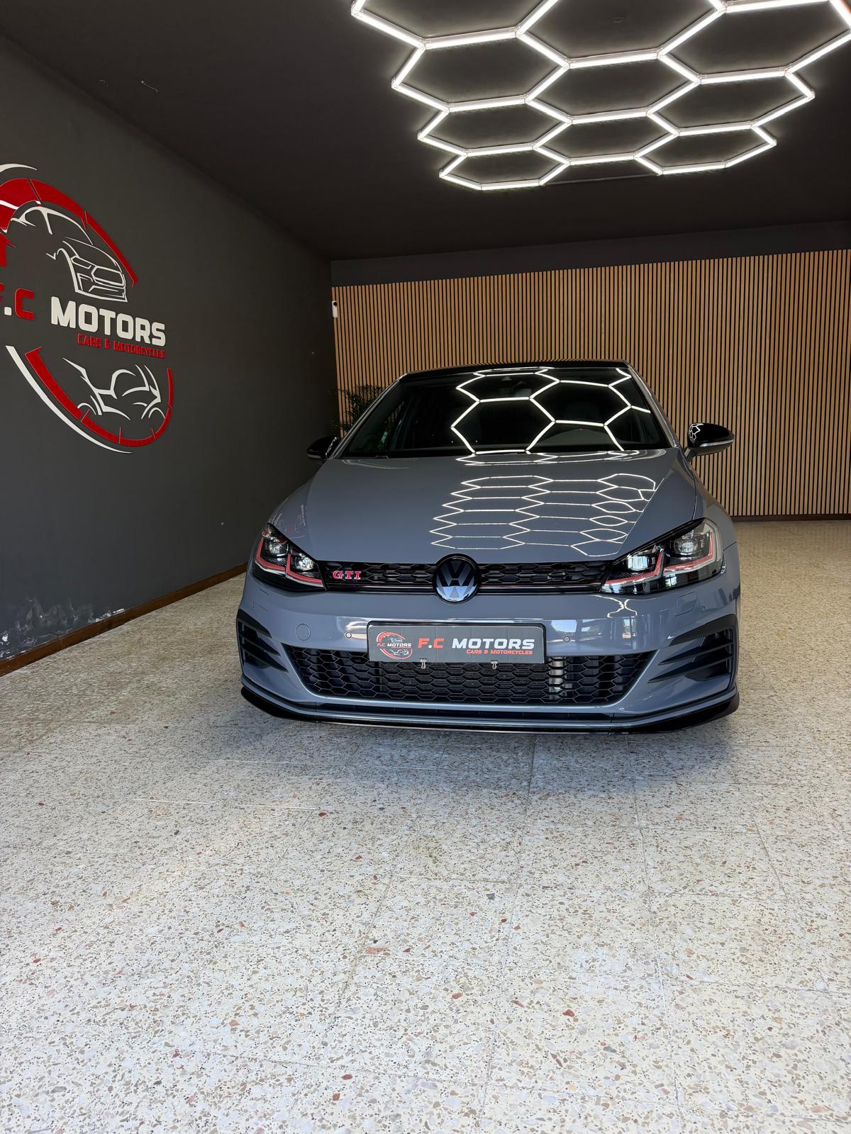 Volkswagen Golf GTI TCR - Thumbnail 2