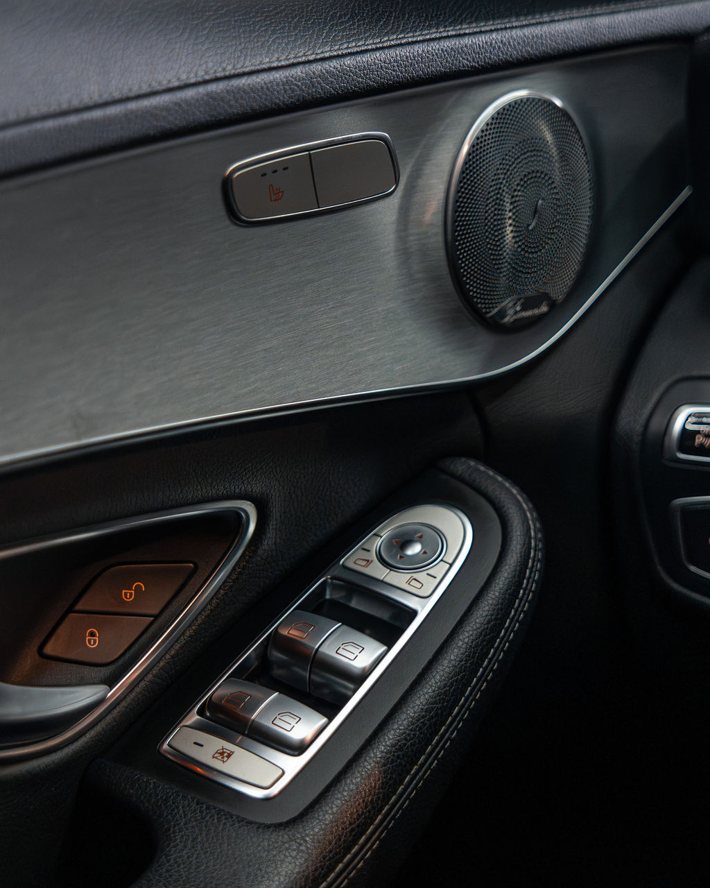 Mercedes-Benz C 300 BlueTEC Hybrid AMG Line - Thumbnail 5