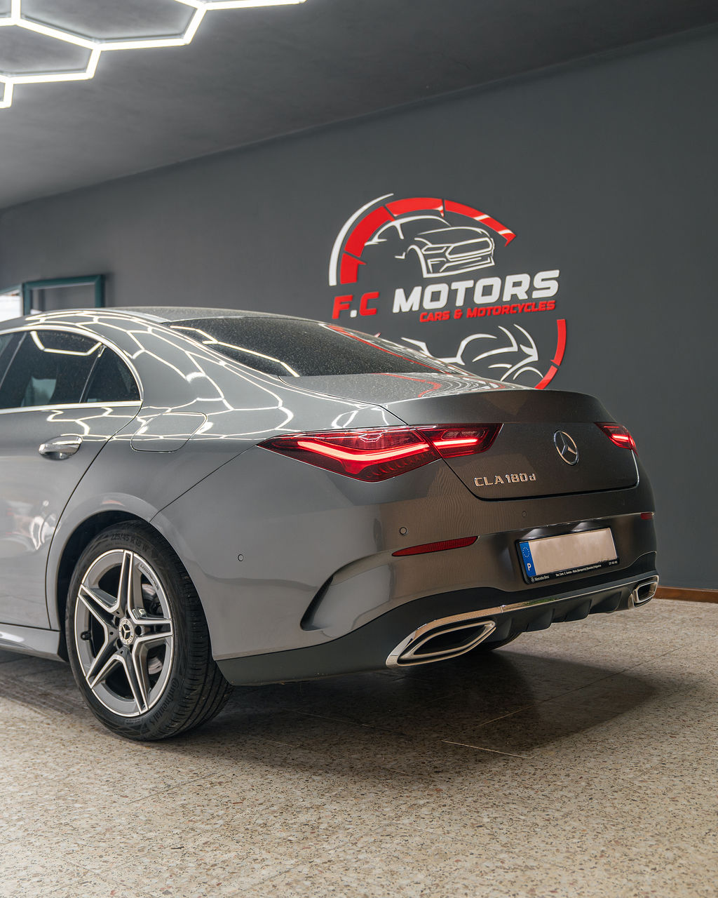 MERCEDES CLA 180D AMG COUPE - Thumbnail 3