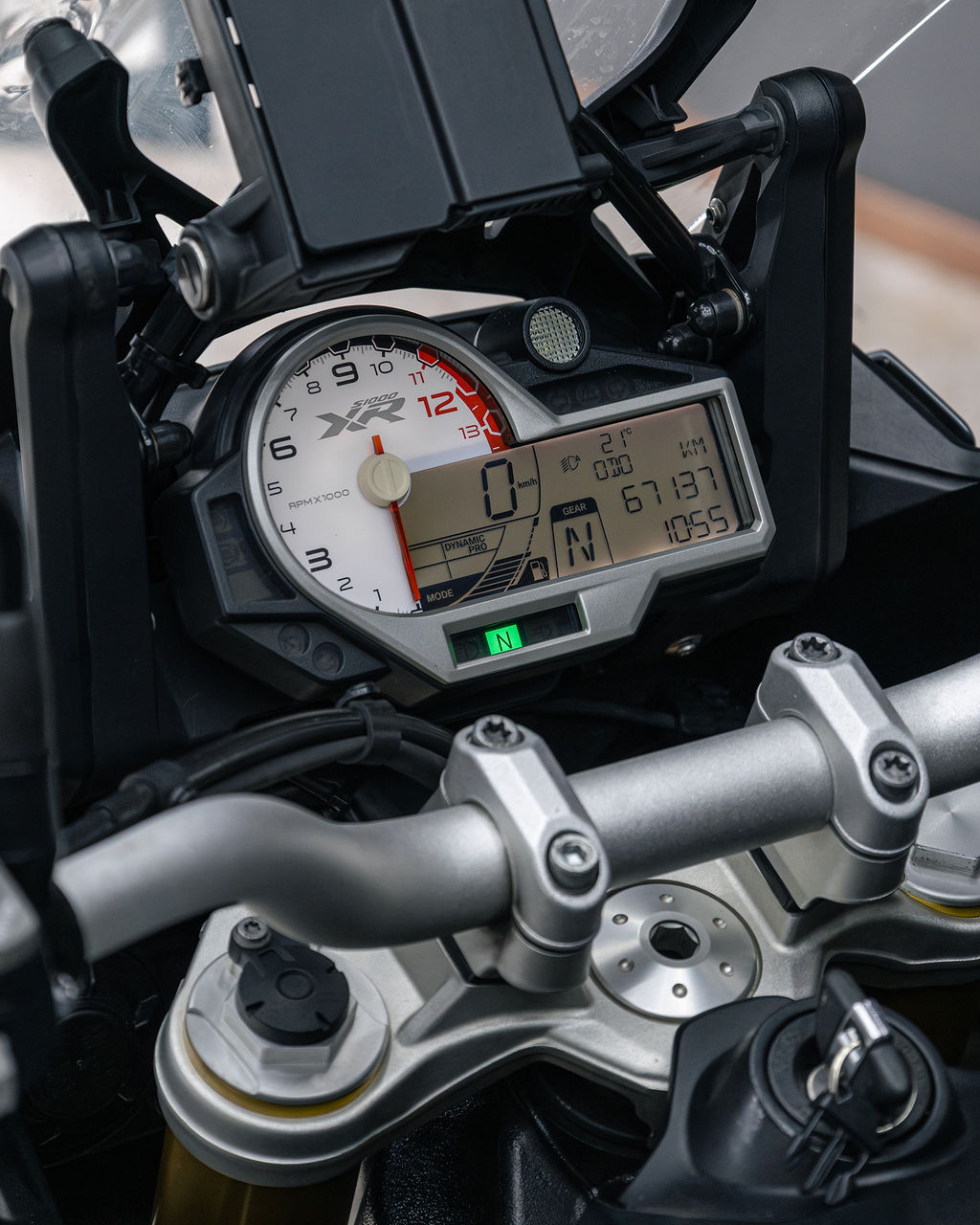 BMW S1000XR - Thumbnail 11