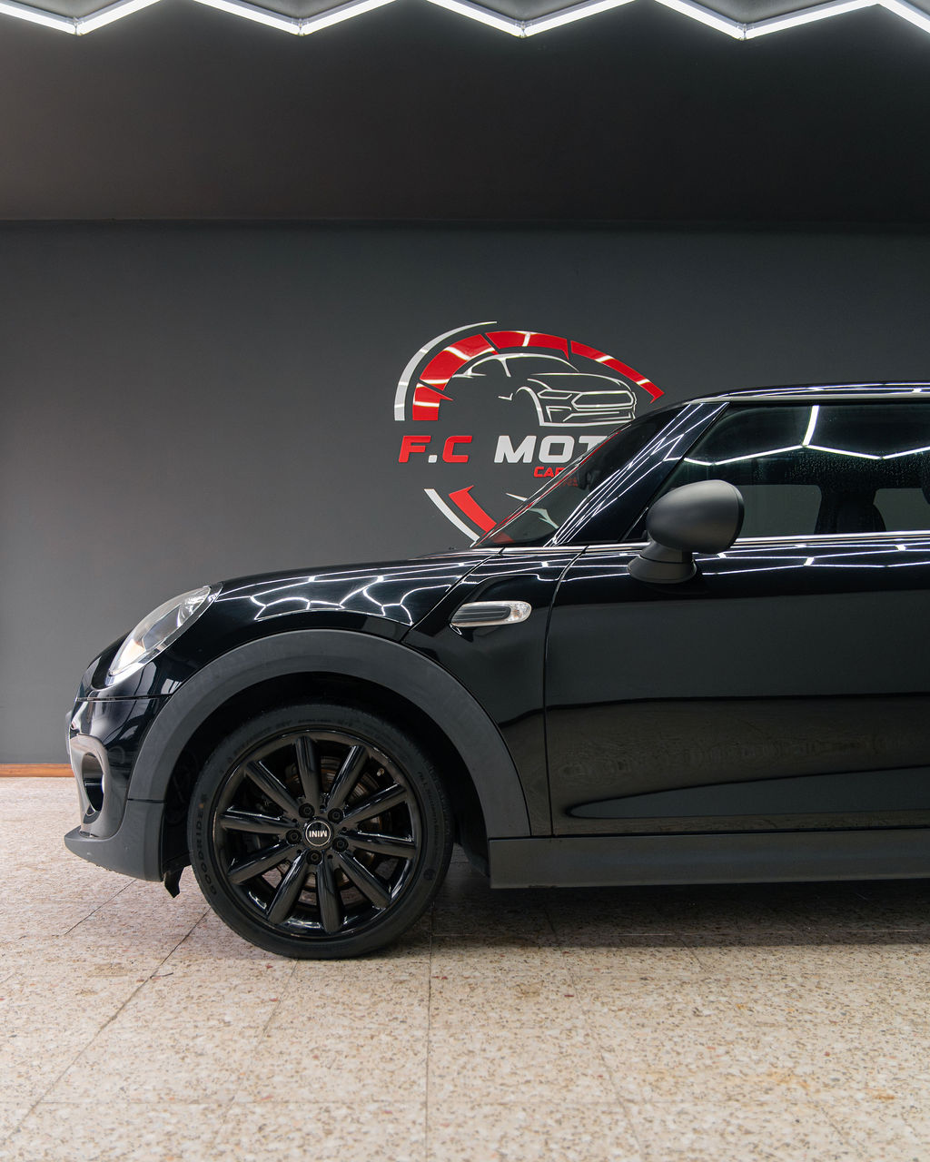 Mini Cooper d  - Thumbnail 4