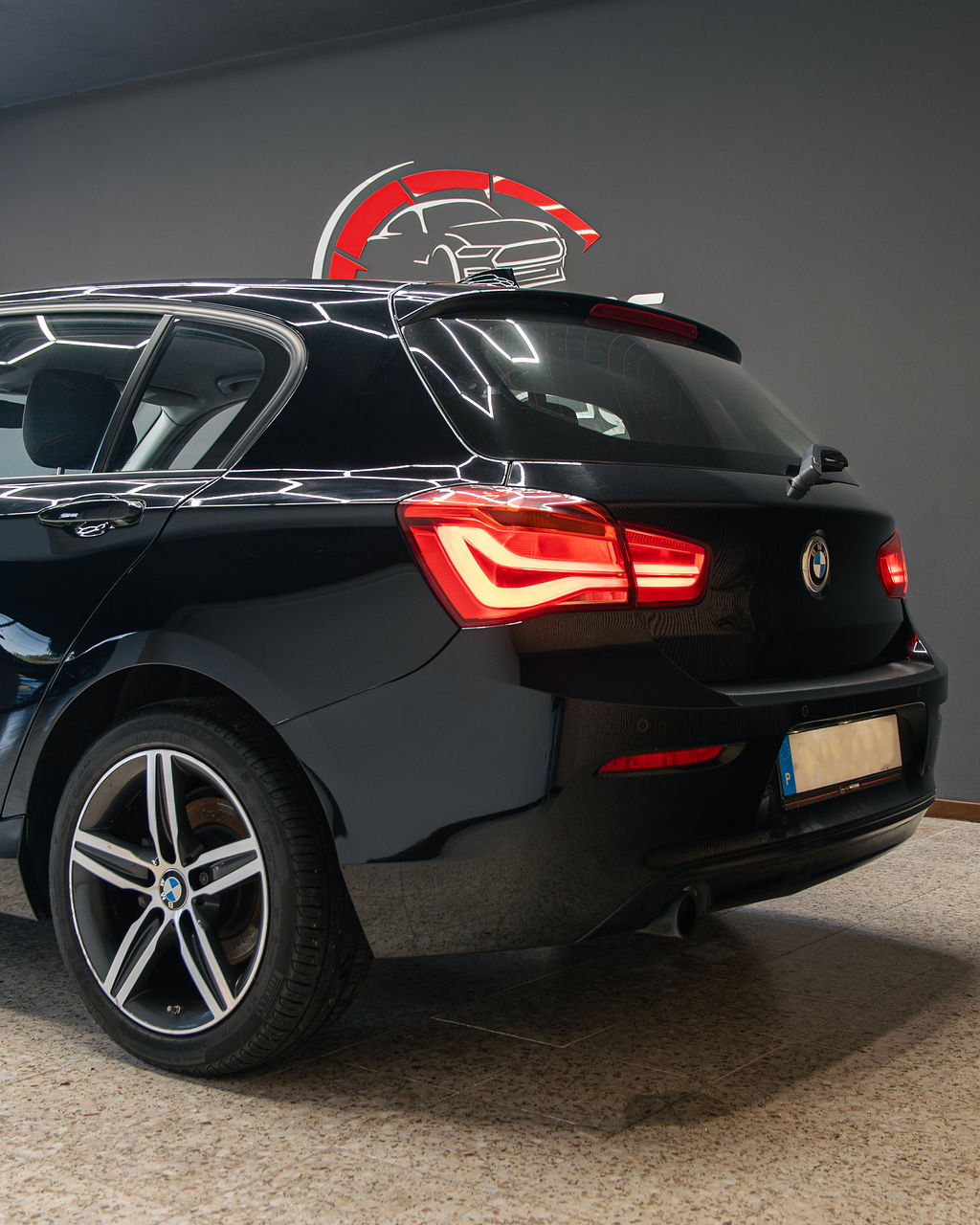 BMW 118i SPORT - Thumbnail 4