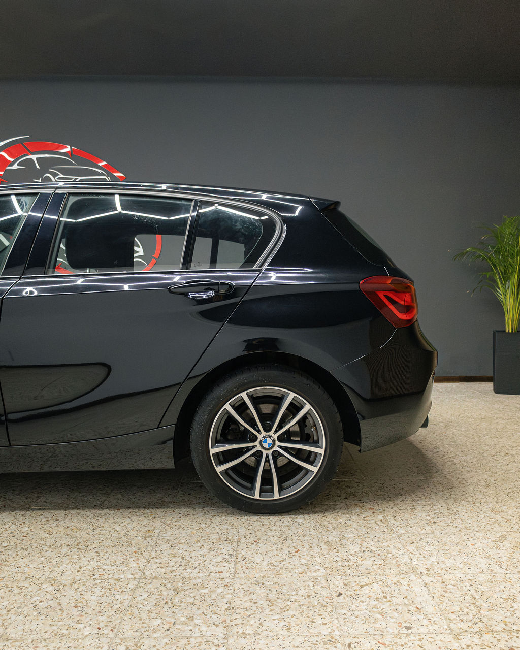 BMW 118i SPORT - Thumbnail 4