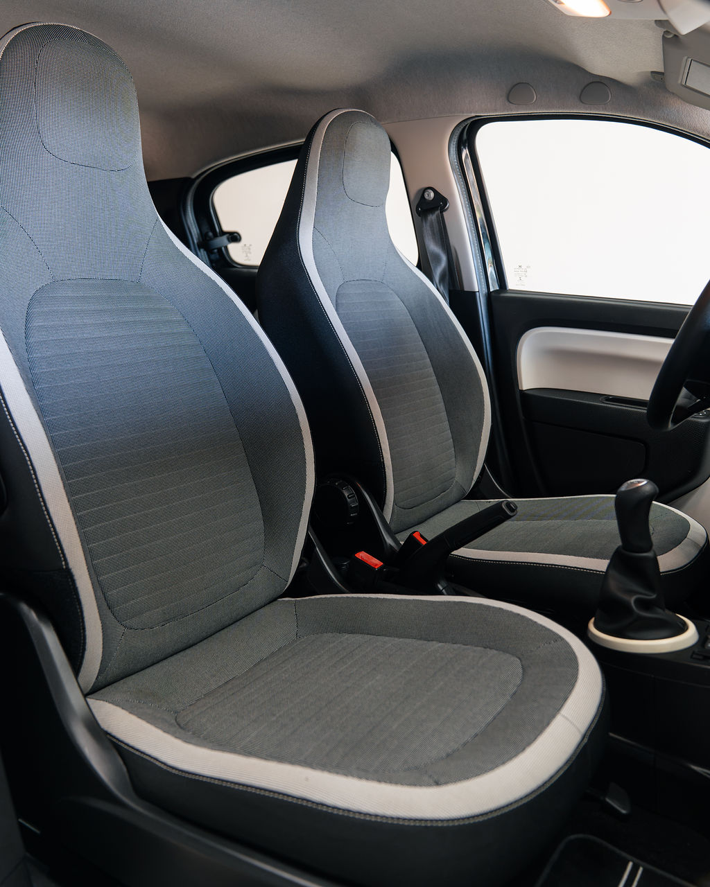 RENAULT TWINGO - Thumbnail 8