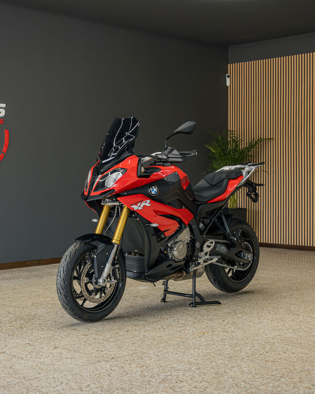 BMW S1000XR