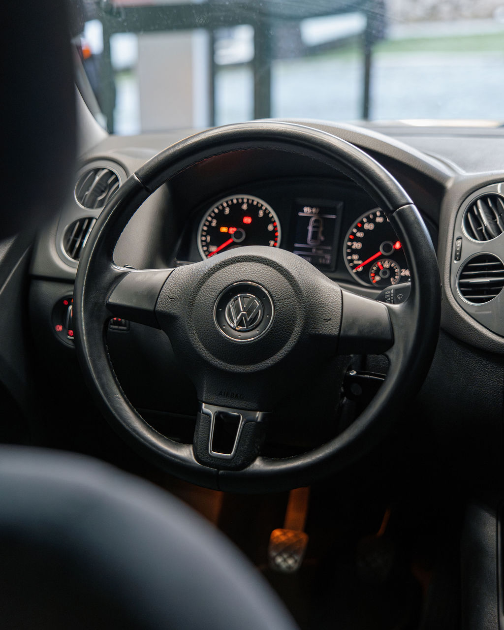 Tiguan - Thumbnail 11